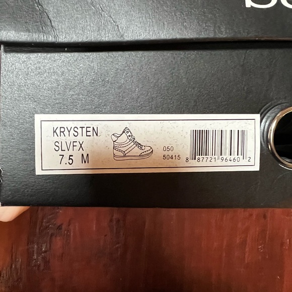 NWT Bebe Flash Silver Metallic Light Up High Top Sneakers - Picture 10 of 12